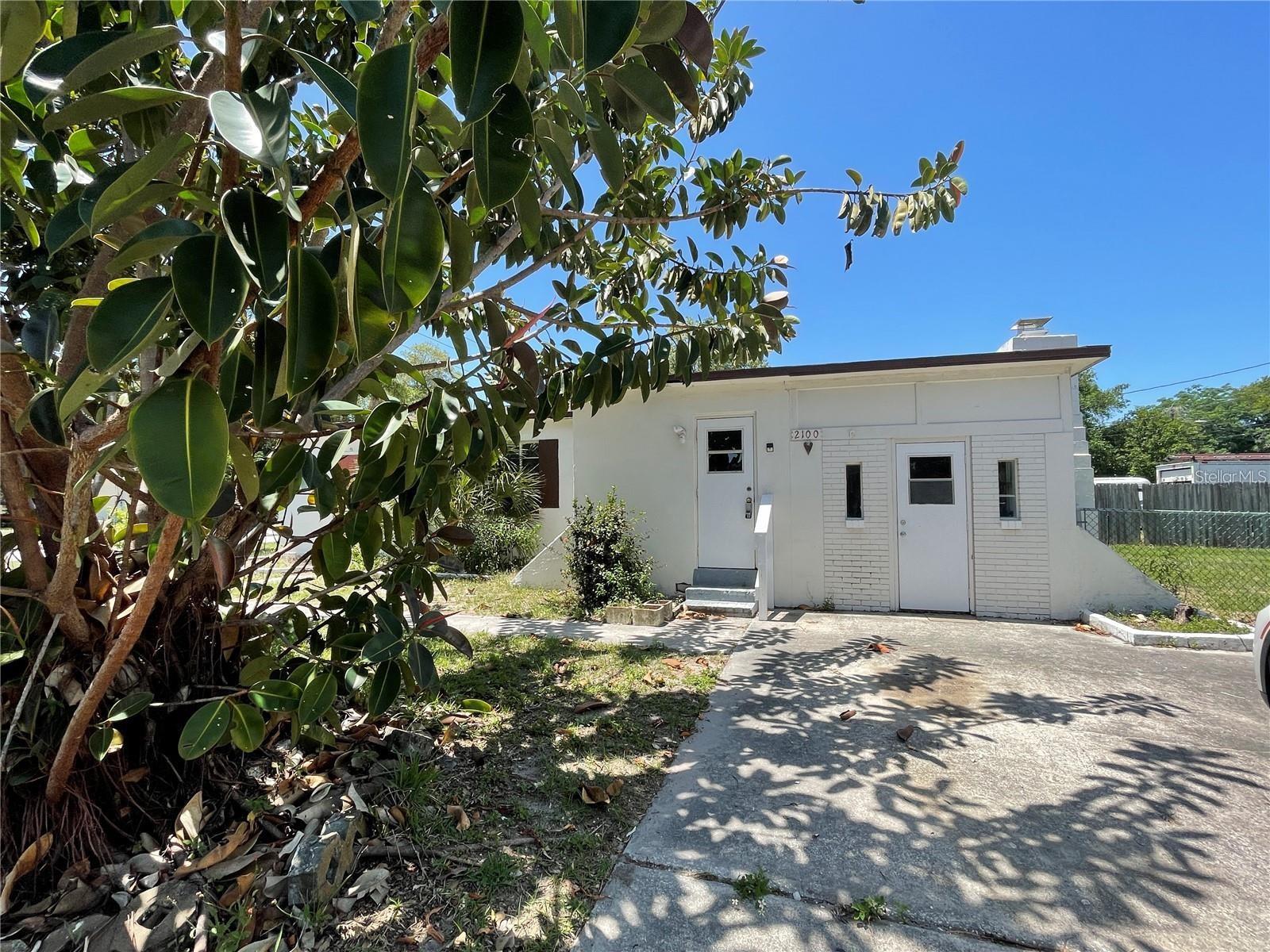 This adorable home features lots of natural light, extra space (enclosed porch + extra family room), inside utility, a fenced-in backyard with a
shed, and a gazebo with a firepit. Fresh paint and new flooring. The indoor fireplace is decorative. 1st and last month rent required upon move-in. Security deposit is required upon application approval. Credit/background check application is online. The tenant pays utilities. Non-aggressive breeds OK ($350/pet lease term). *WE DO NOT ADVERTISE ON UNVERIFIED FACEBOOK PROFILES OR CRAIGSLIST. PLEASE BE CAREFUL*