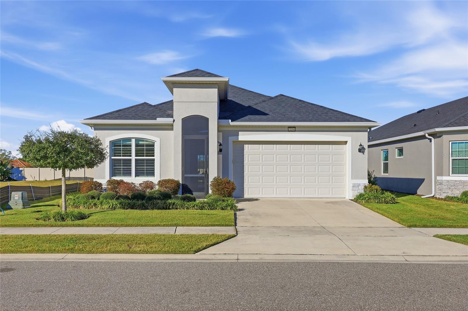 LAKES MOUNT DORA PH 3D - Residential