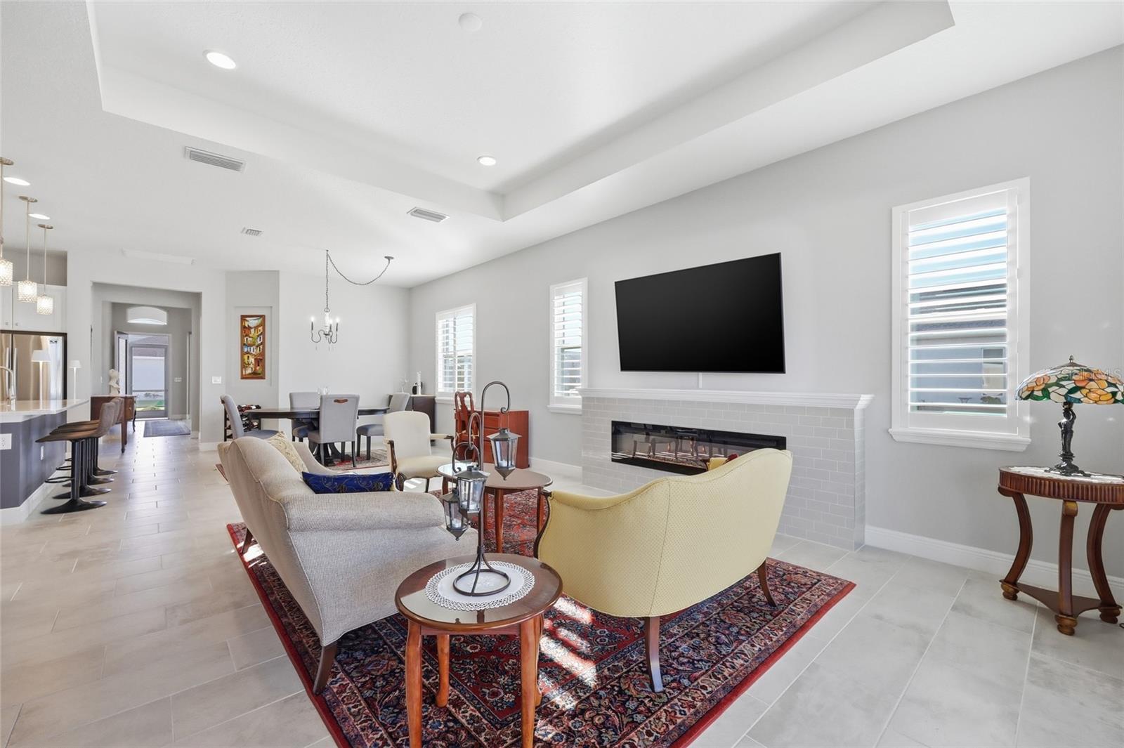 LAKES MOUNT DORA PH 3D - Residential