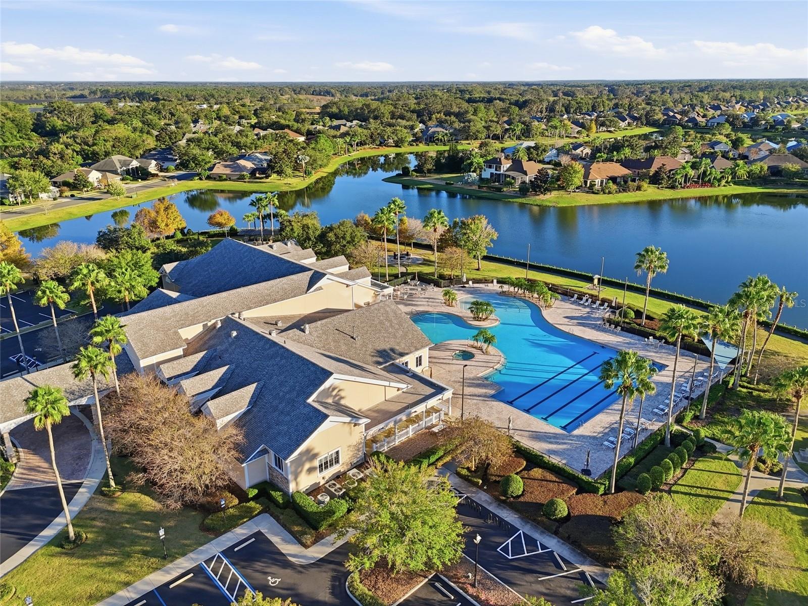 LAKES MOUNT DORA PH 3D - Residential