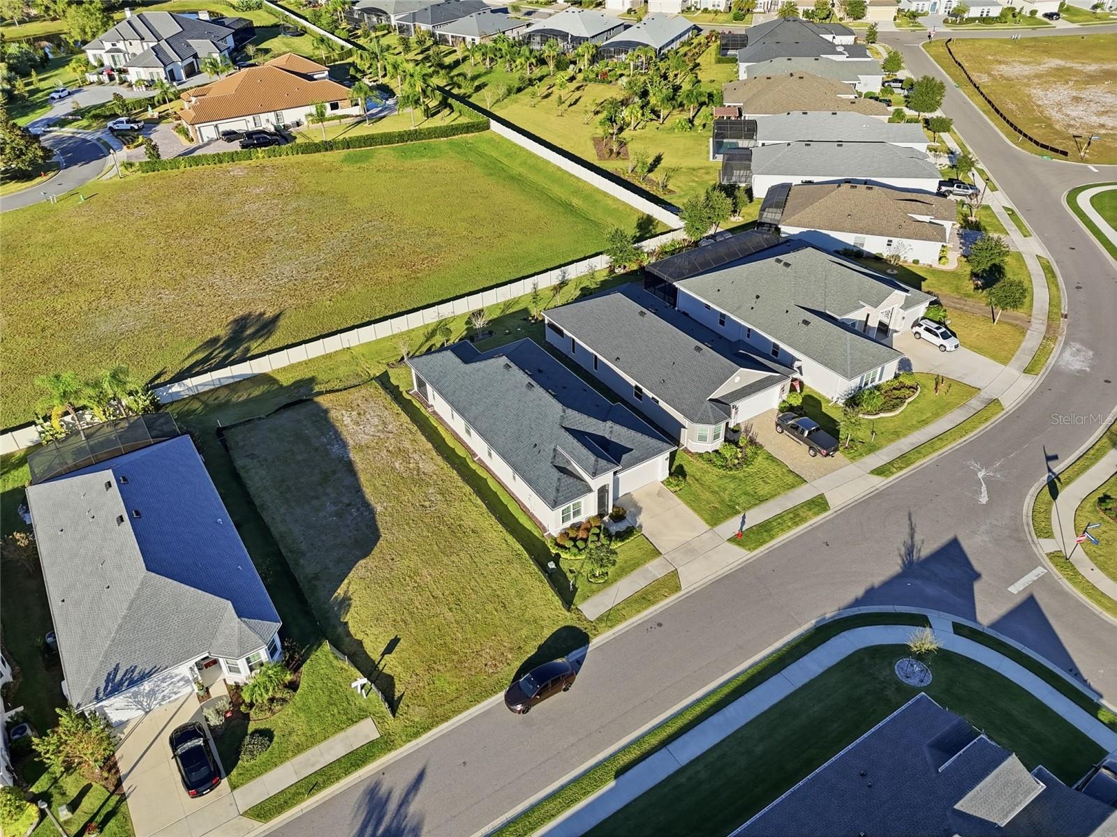LAKES MOUNT DORA PH 3D - Residential