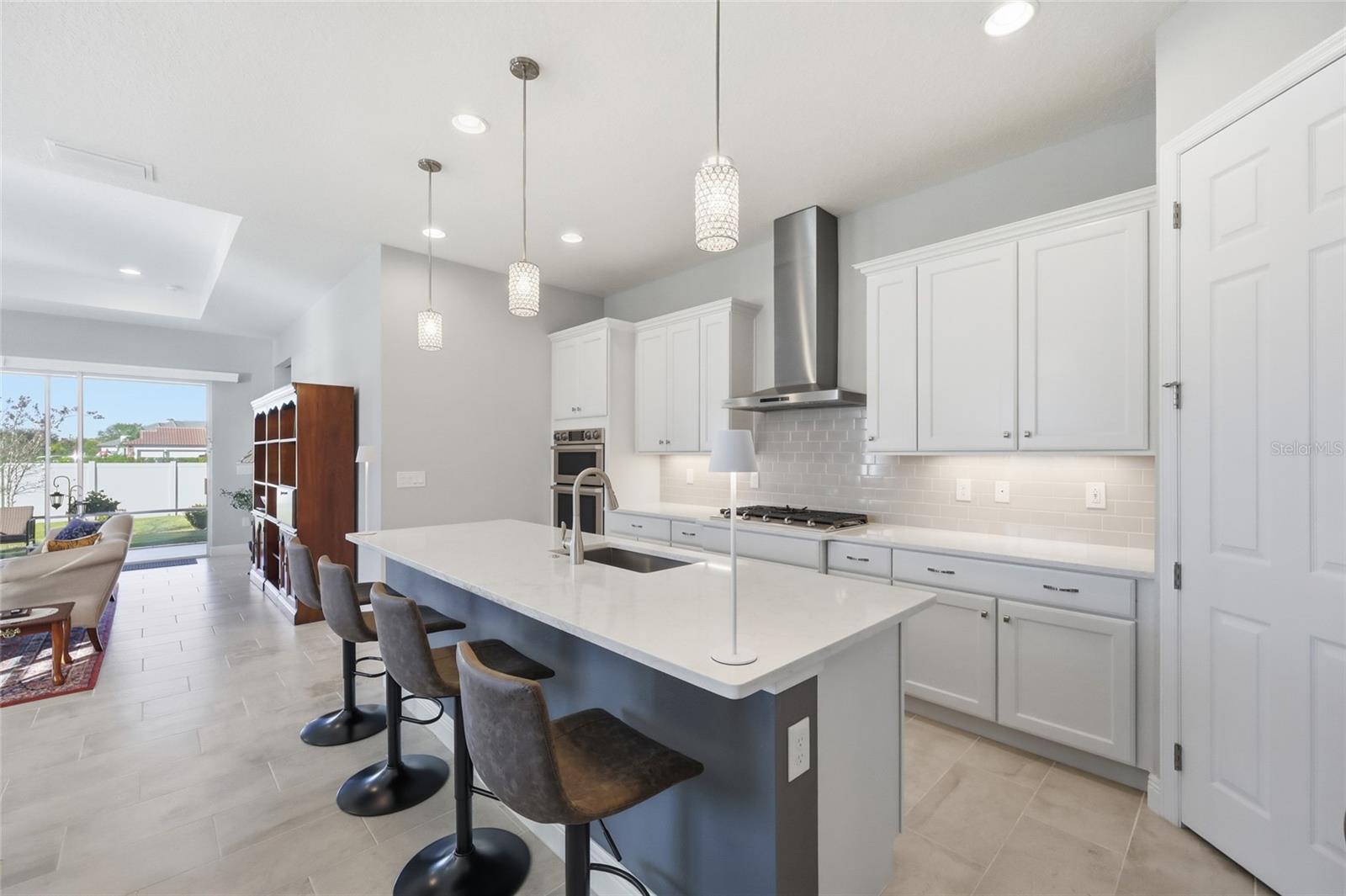 LAKES MOUNT DORA PH 3D - Residential