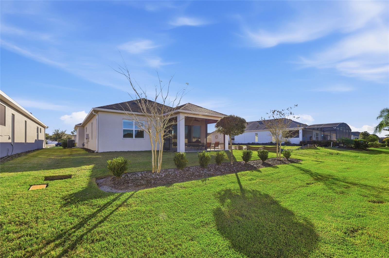 LAKES MOUNT DORA PH 3D - Residential