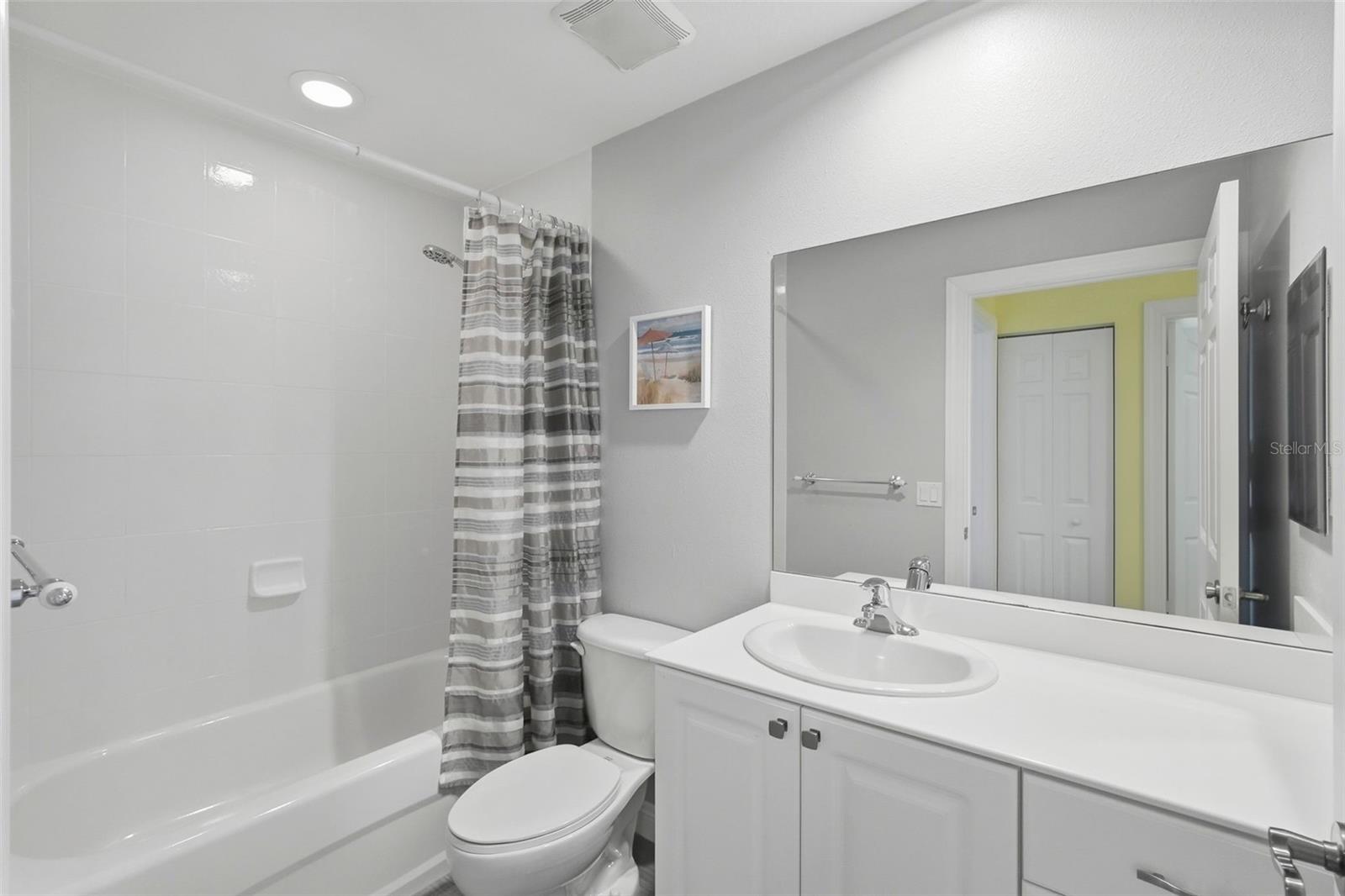 SNUG HARBOUR CONDO - Residential