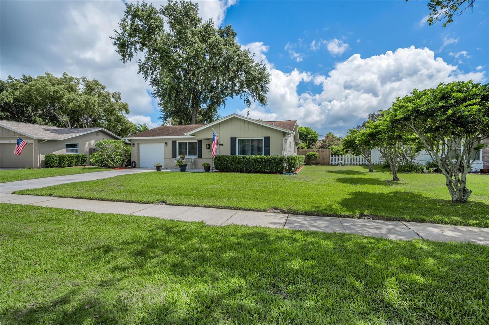 921 ANCHORAGE LANE