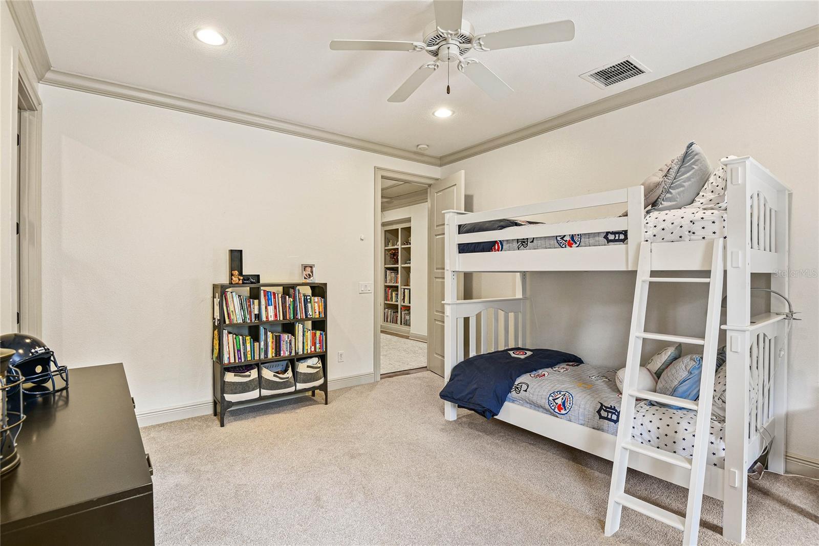 WINDSONG NORTH SHORE 43/74 - Residential