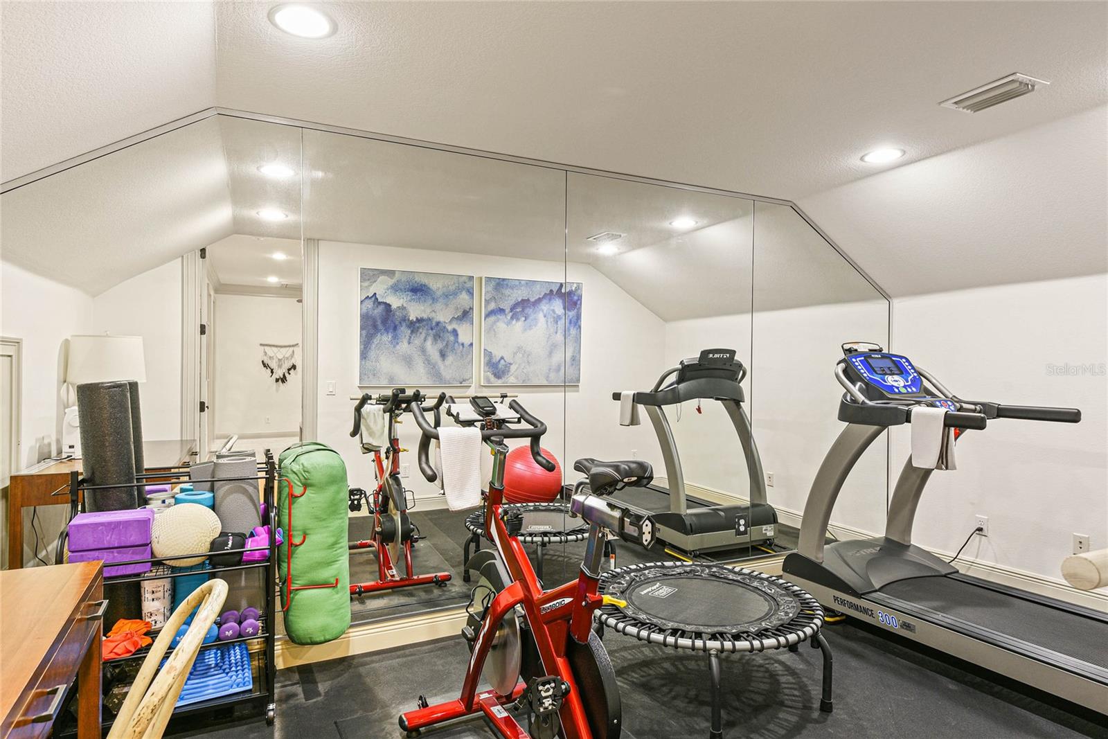 WINDSONG NORTH SHORE 43/74 - Residential