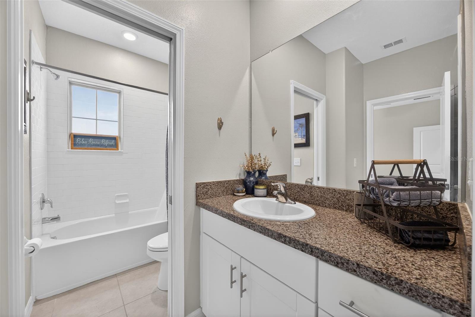 EPPERSON NORTH TWNHMS PH 4 - Residential