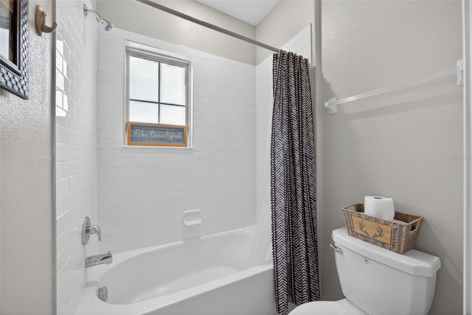 EPPERSON NORTH TWNHMS PH 4 - Residential