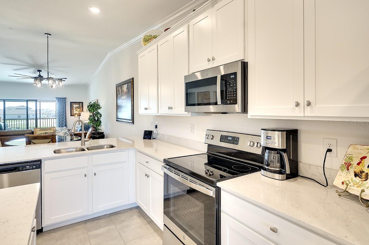 LAKEWOOD NATIONAL - Residential