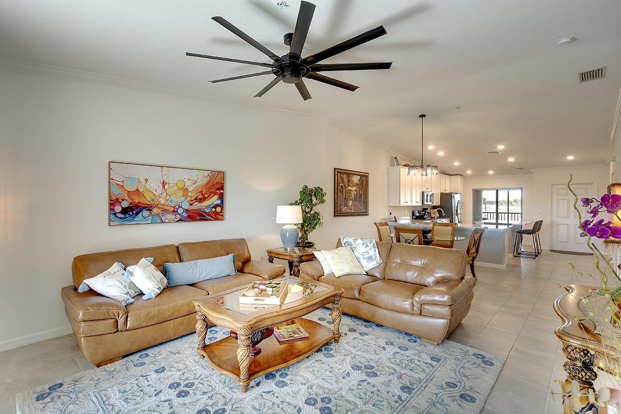 LAKEWOOD NATIONAL - Residential