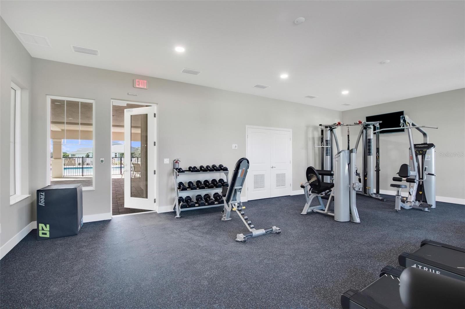 THE RESERVE AT VICTORIA - Residential