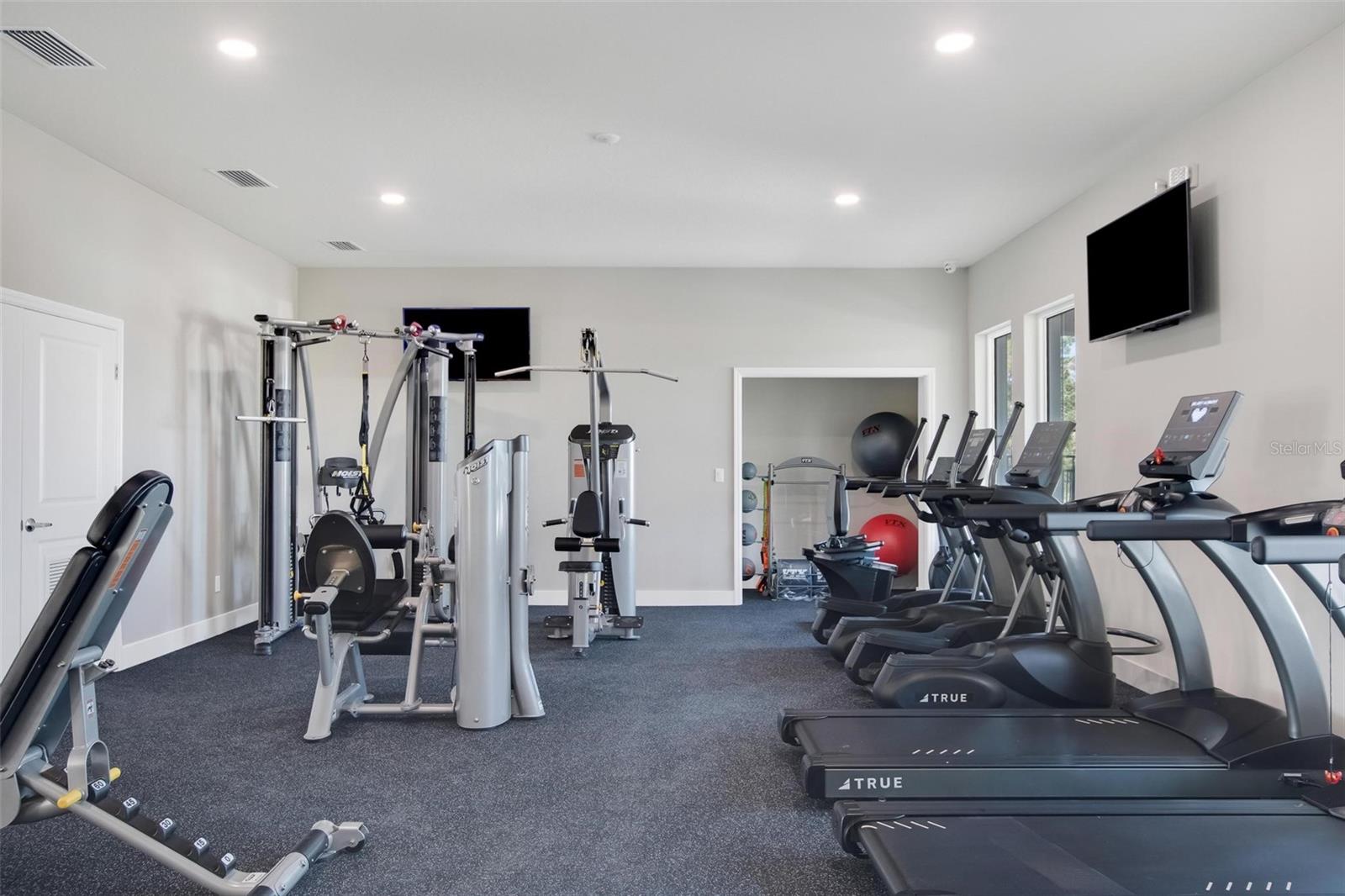 THE RESERVE AT VICTORIA - Residential