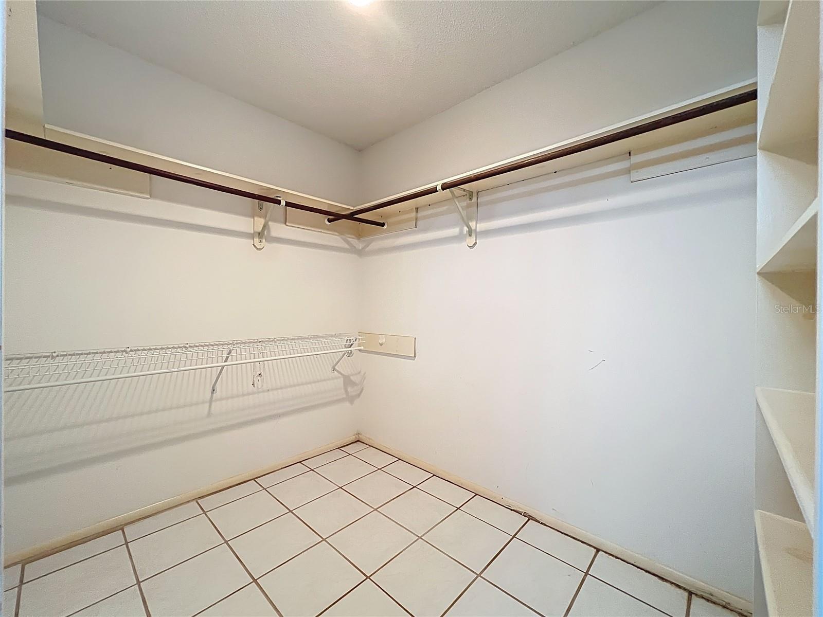 SILVER RIDGE PH 02 - Residential