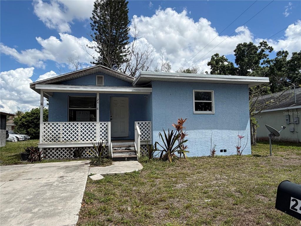 Photo of 2418 N Links Avenue, Sarasota, FL 34234 (MLS # C7525235)