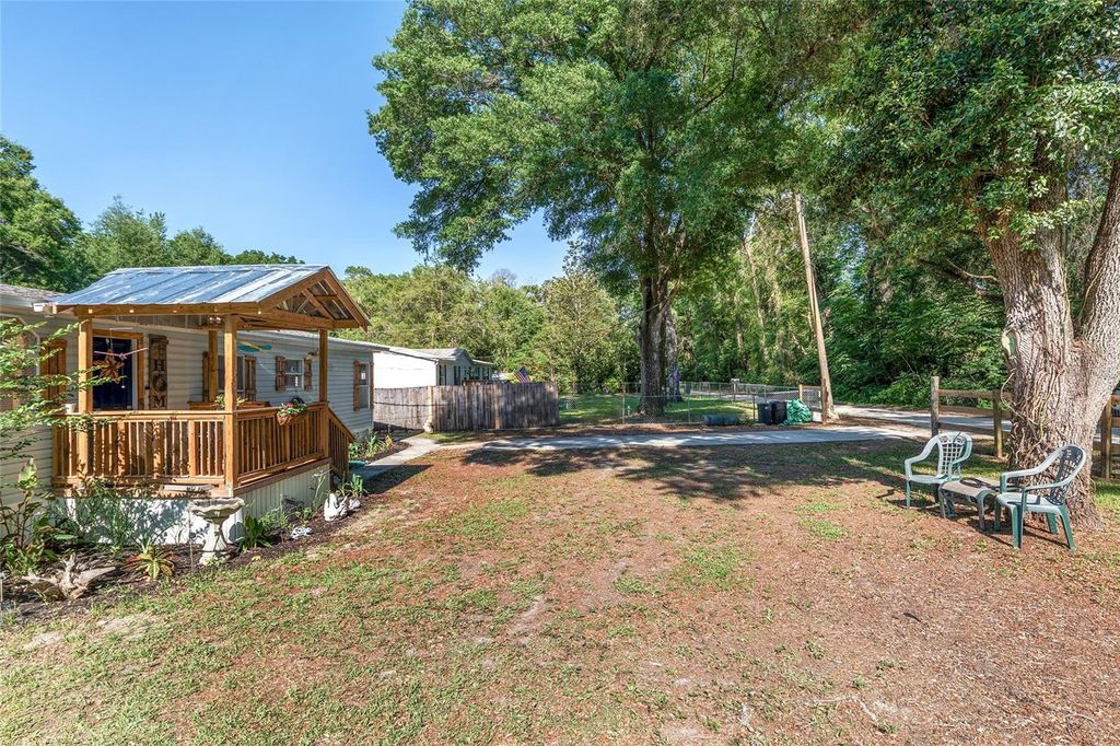 Photo of 3809 SE 66th Street, Ocala, FL 34480 (MLS # OM701587)