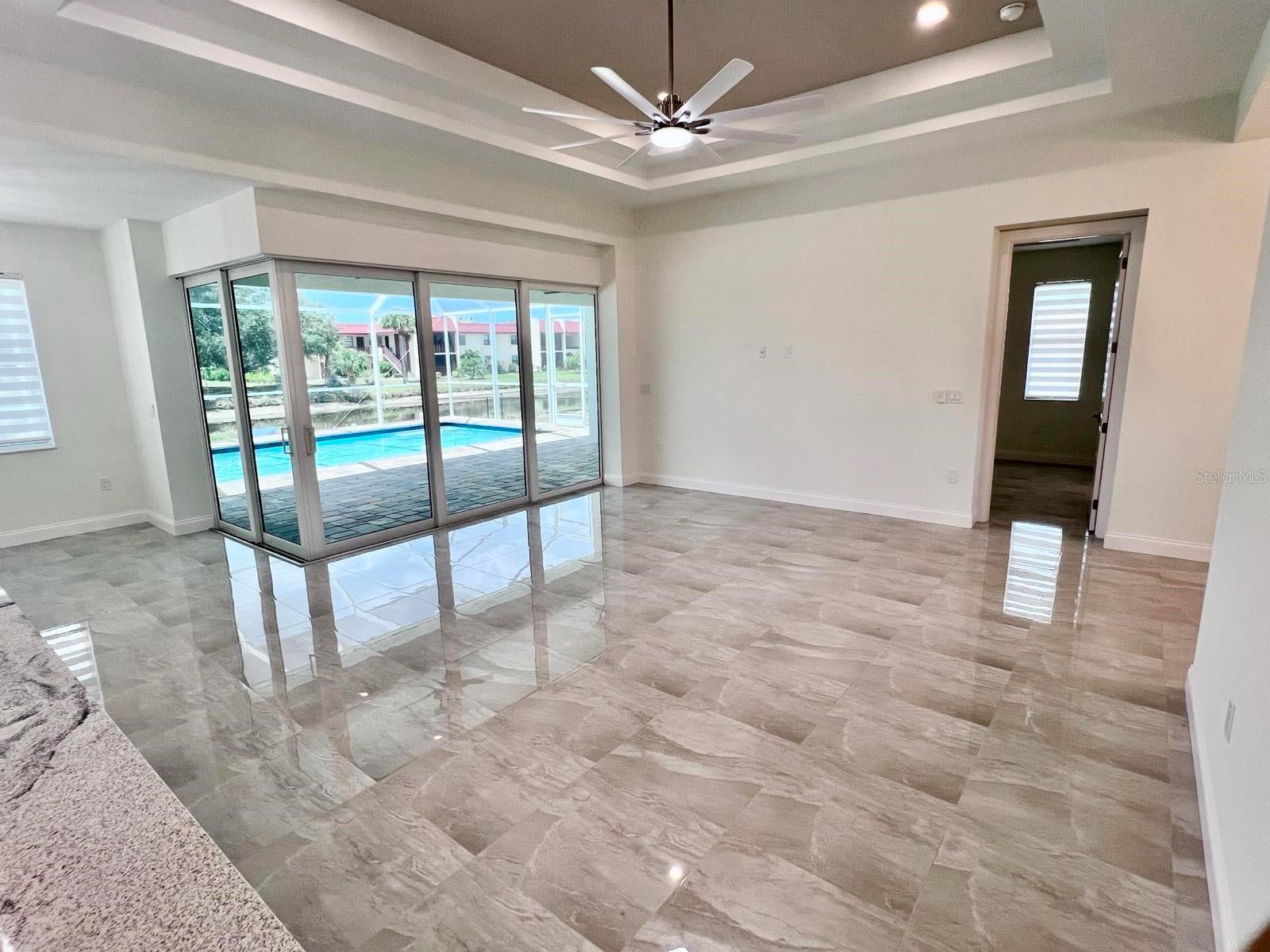 ROTONDA WEST OAKLAND HILLS - Residential