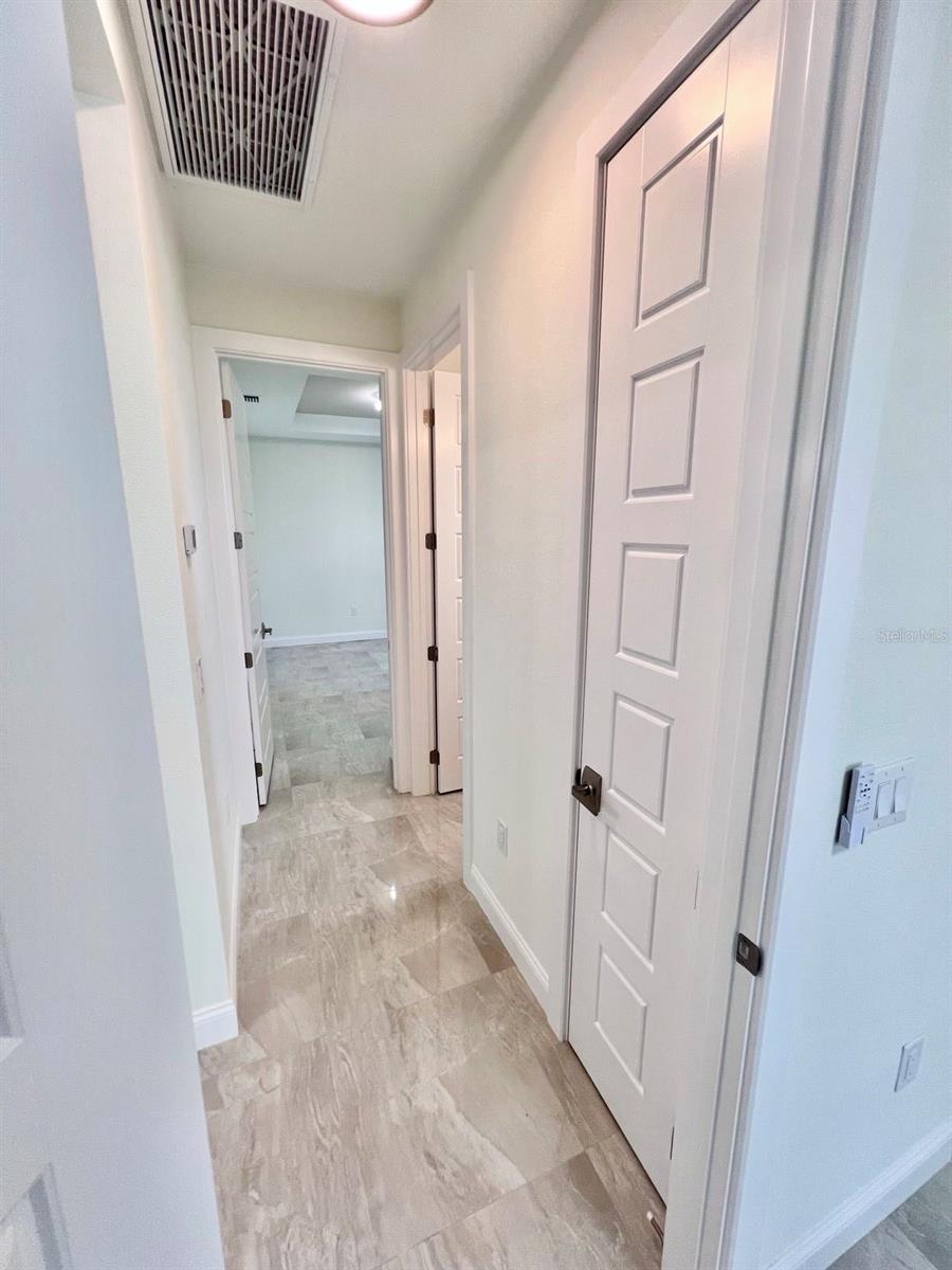 ROTONDA WEST OAKLAND HILLS - Residential