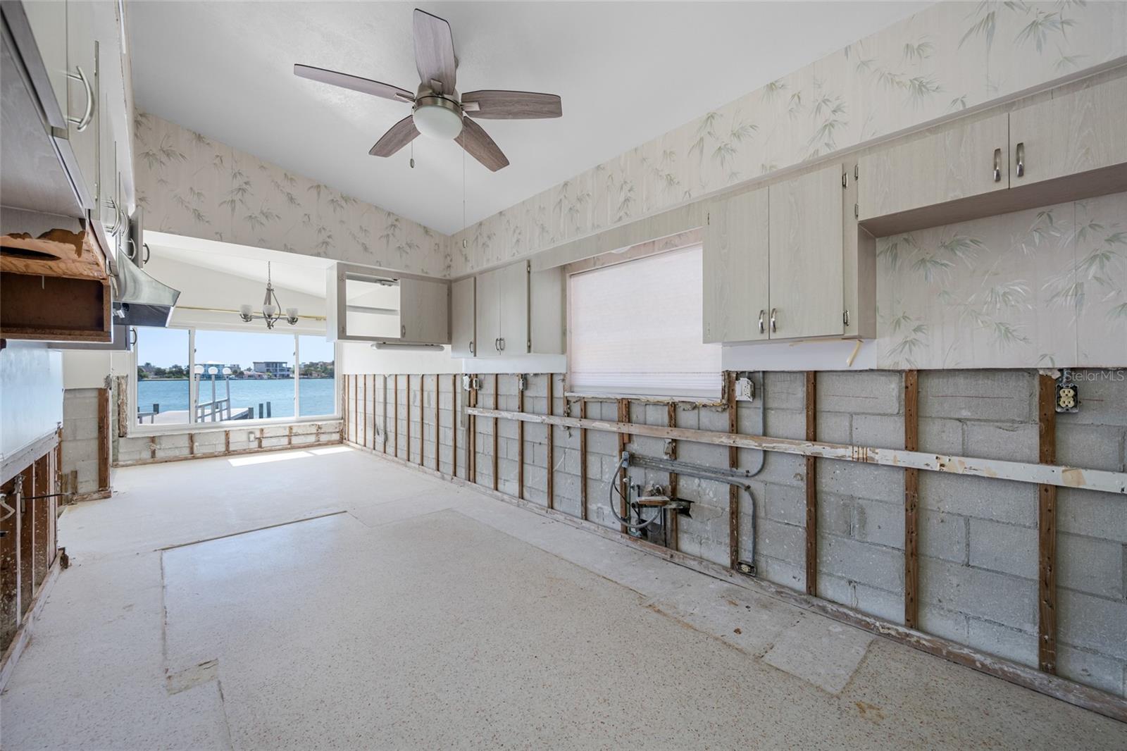 BAHIA SHORES 2ND ADD - Residential