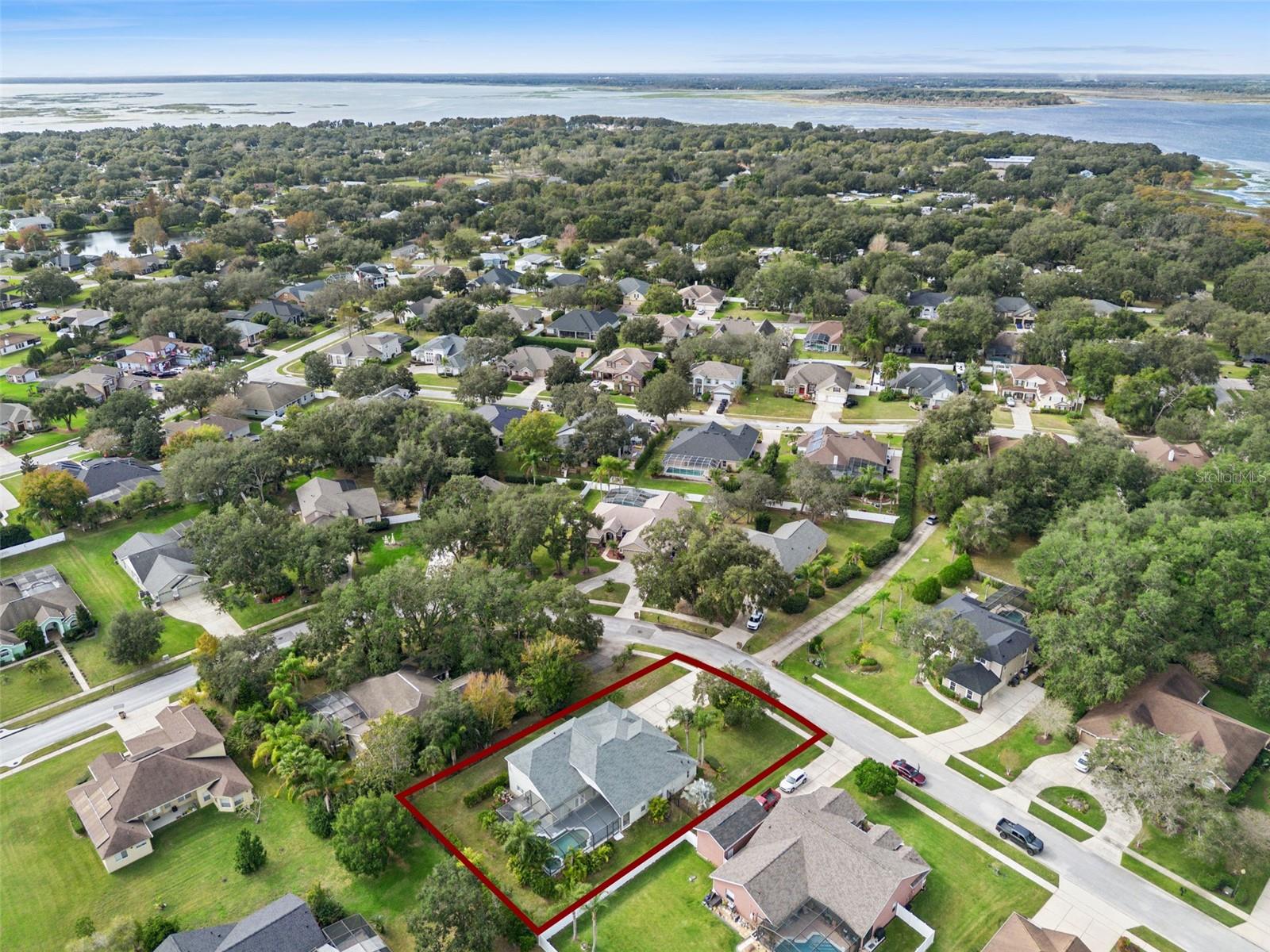 ASHLEY COVE UNIT 3 - Residential