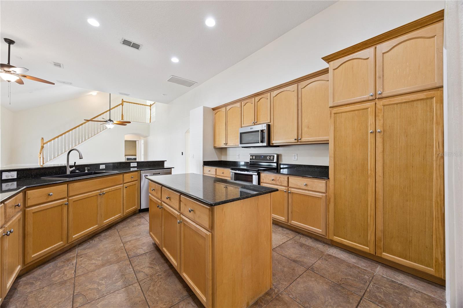 ASHLEY COVE UNIT 3 - Residential