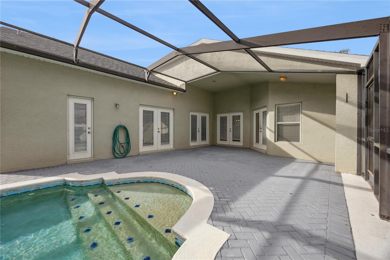 ASHLEY COVE UNIT 3 - Residential