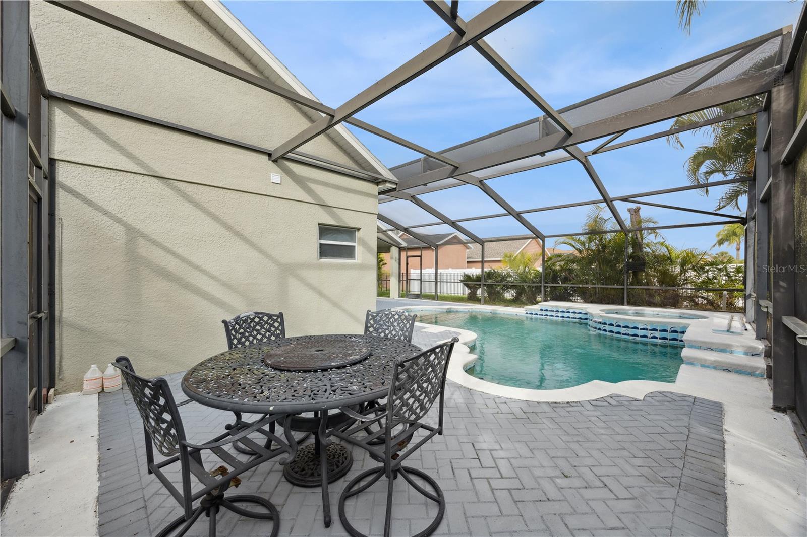 ASHLEY COVE UNIT 3 - Residential