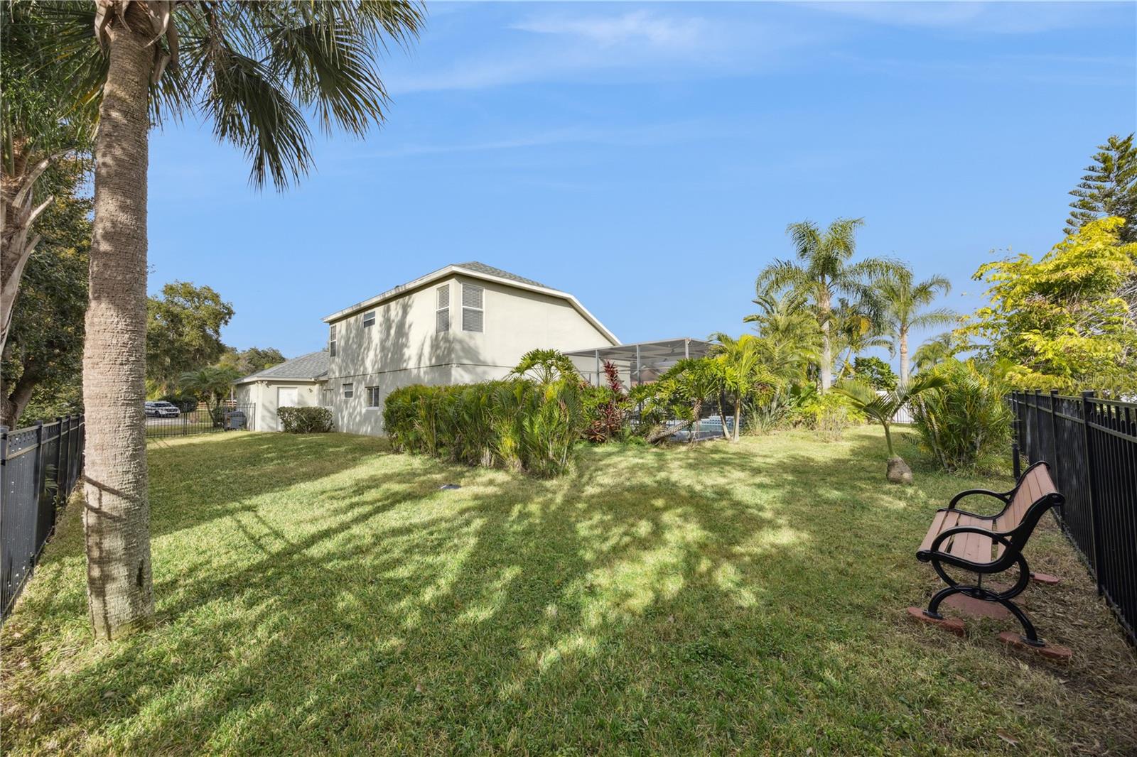 ASHLEY COVE UNIT 3 - Residential