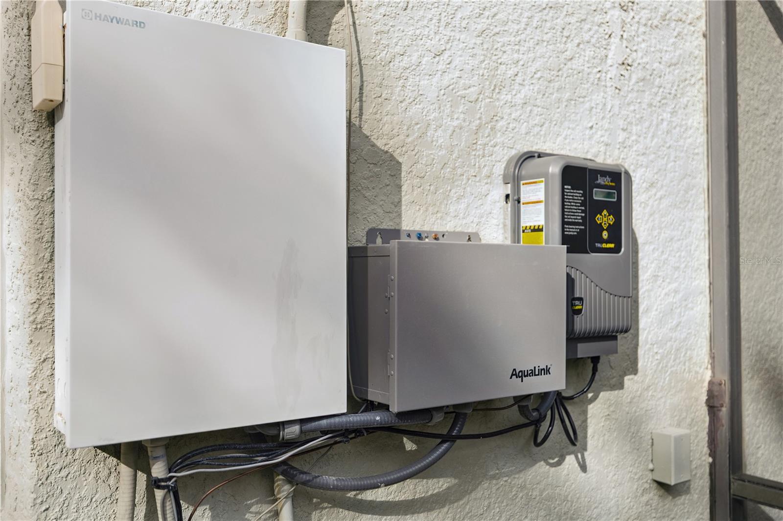 ASHLEY COVE UNIT 3 - Residential