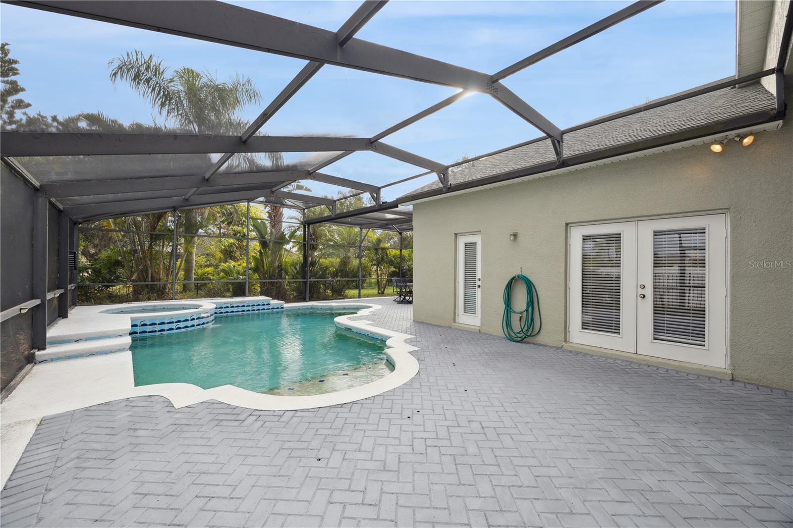 ASHLEY COVE UNIT 3 - Residential