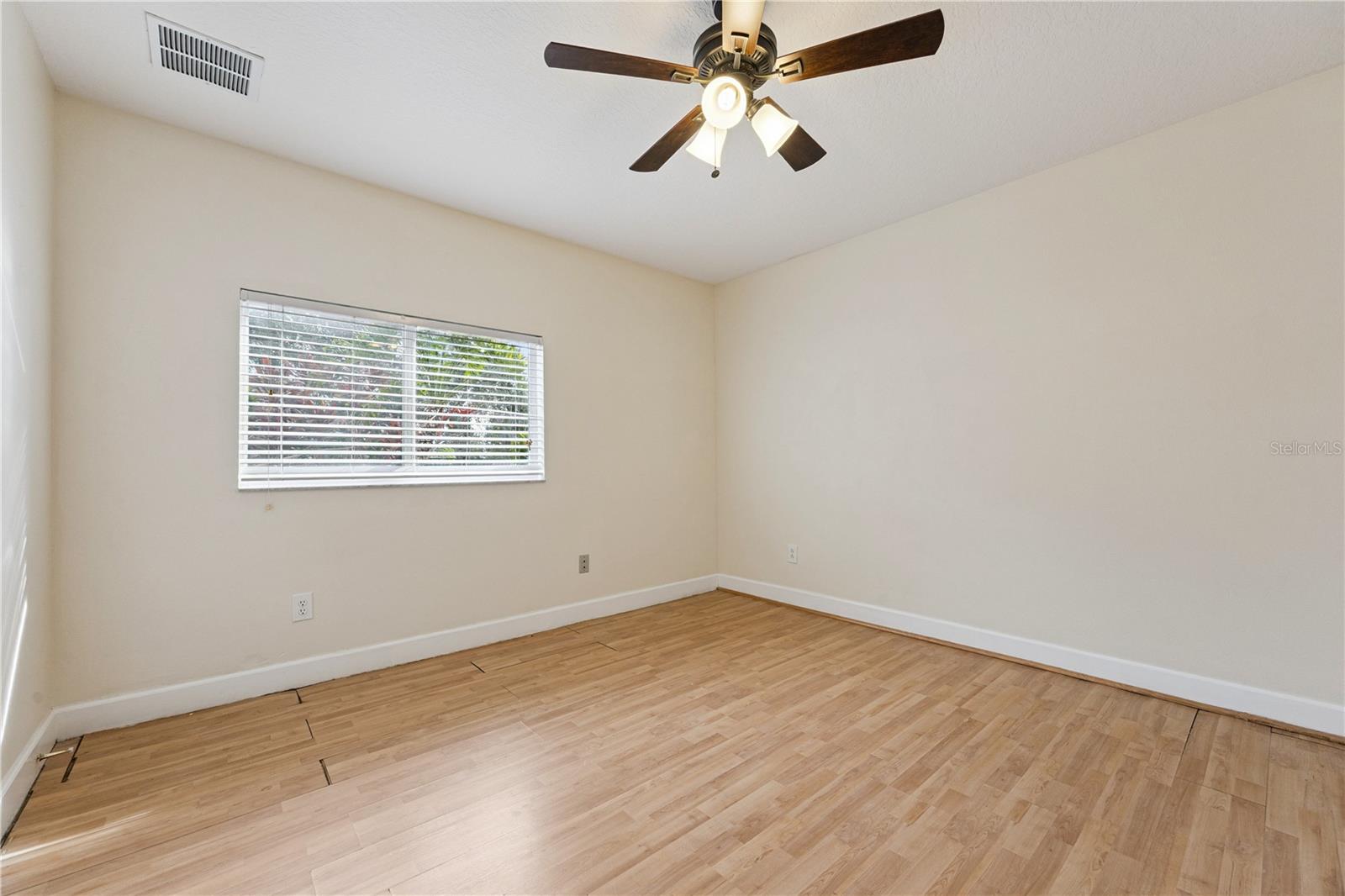 ASHLEY COVE UNIT 3 - Residential