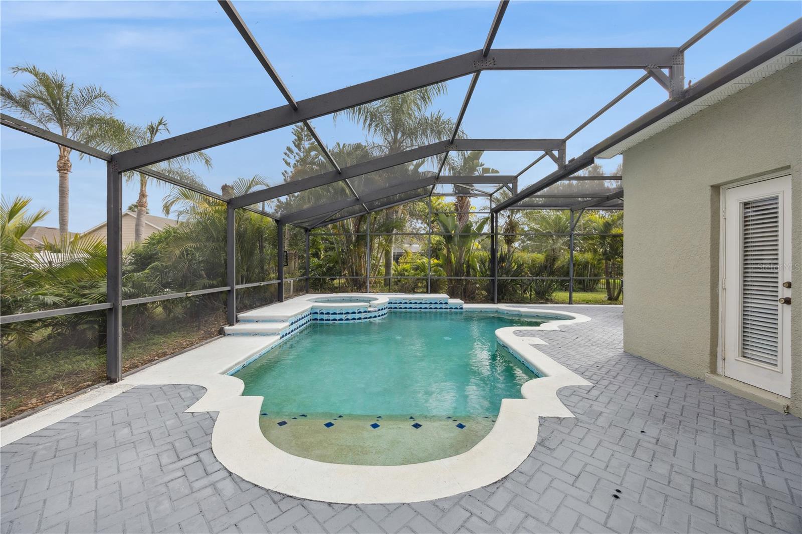 ASHLEY COVE UNIT 3 - Residential