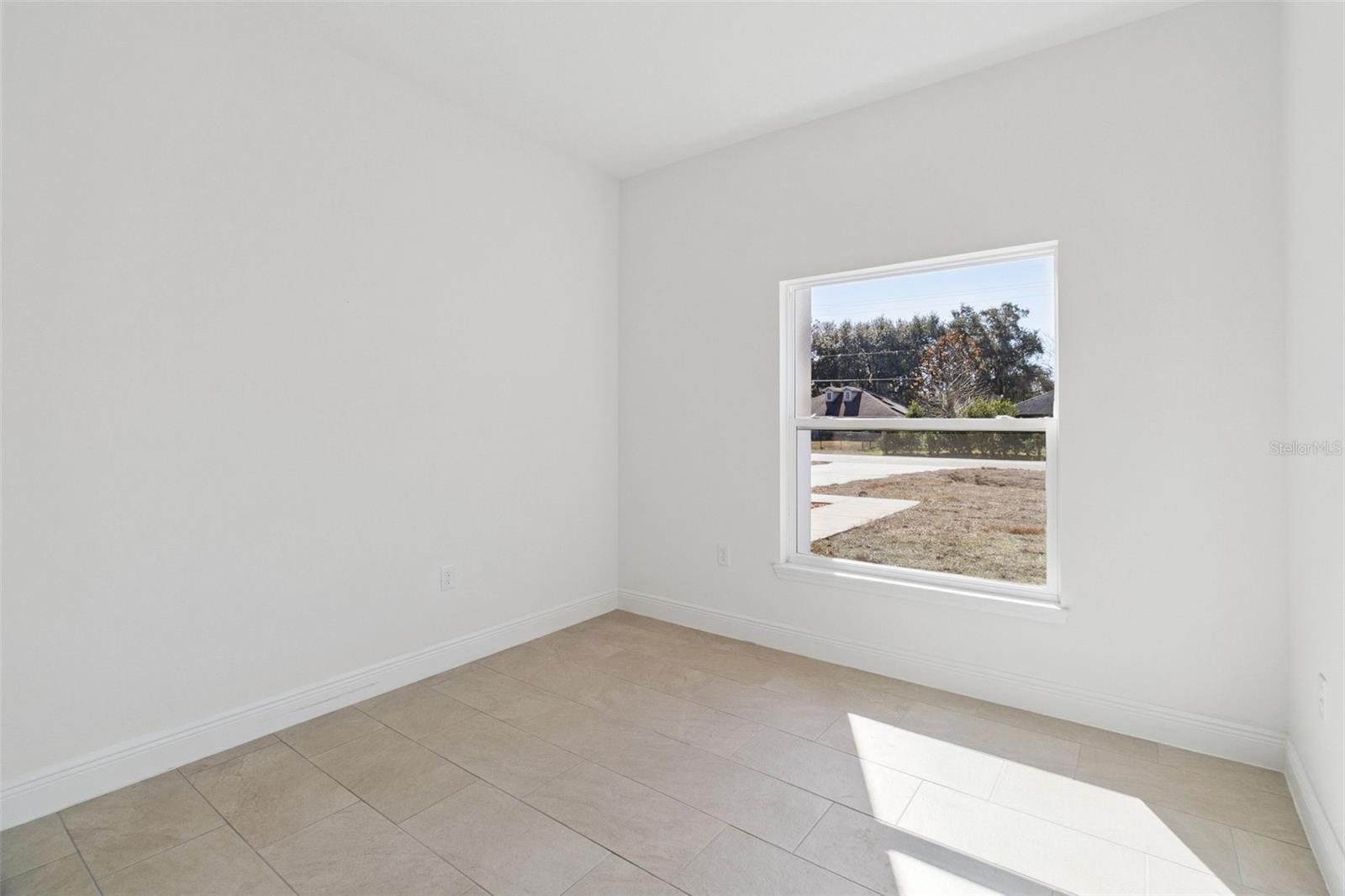 HAF HOP UNIT 2 - Residential