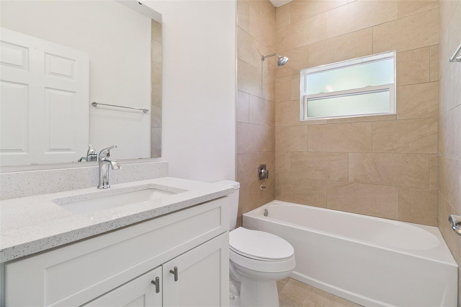 HAF HOP UNIT 2 - Residential