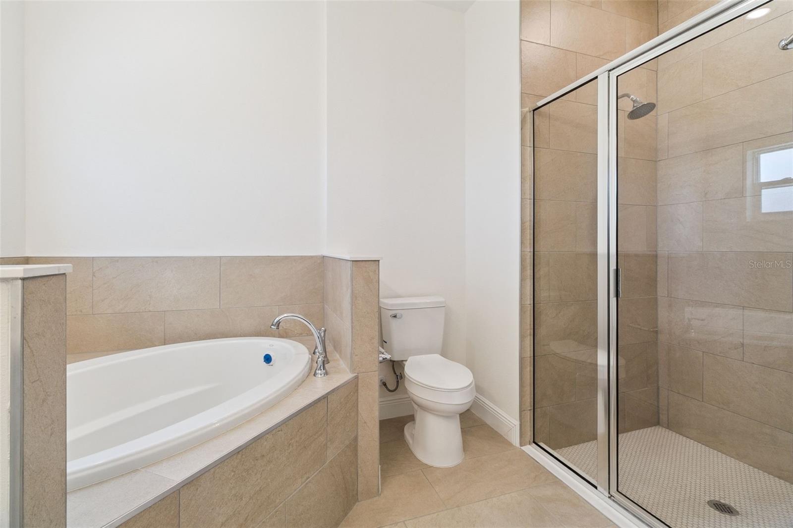 HAF HOP UNIT 2 - Residential