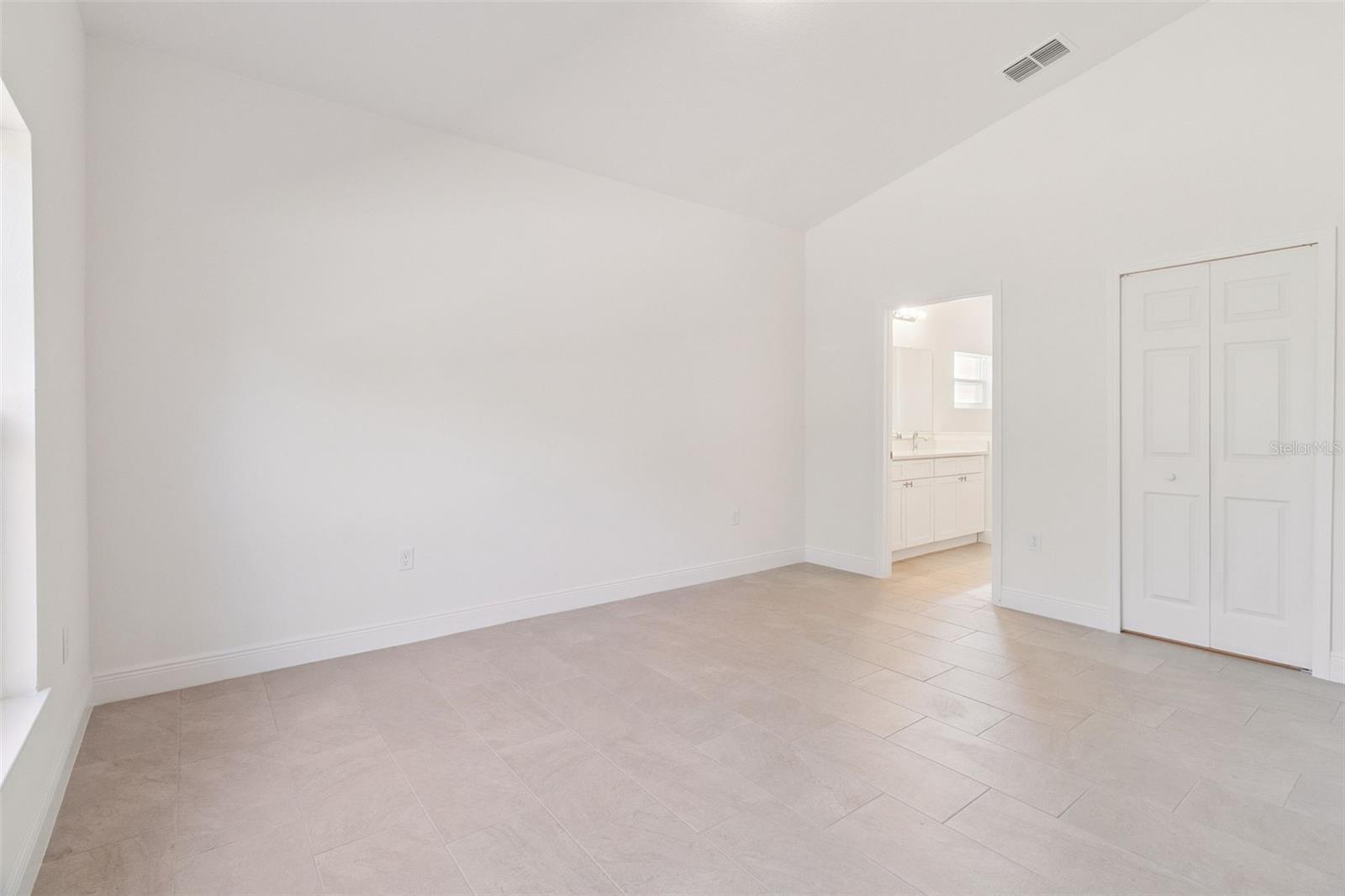 HAF HOP UNIT 2 - Residential