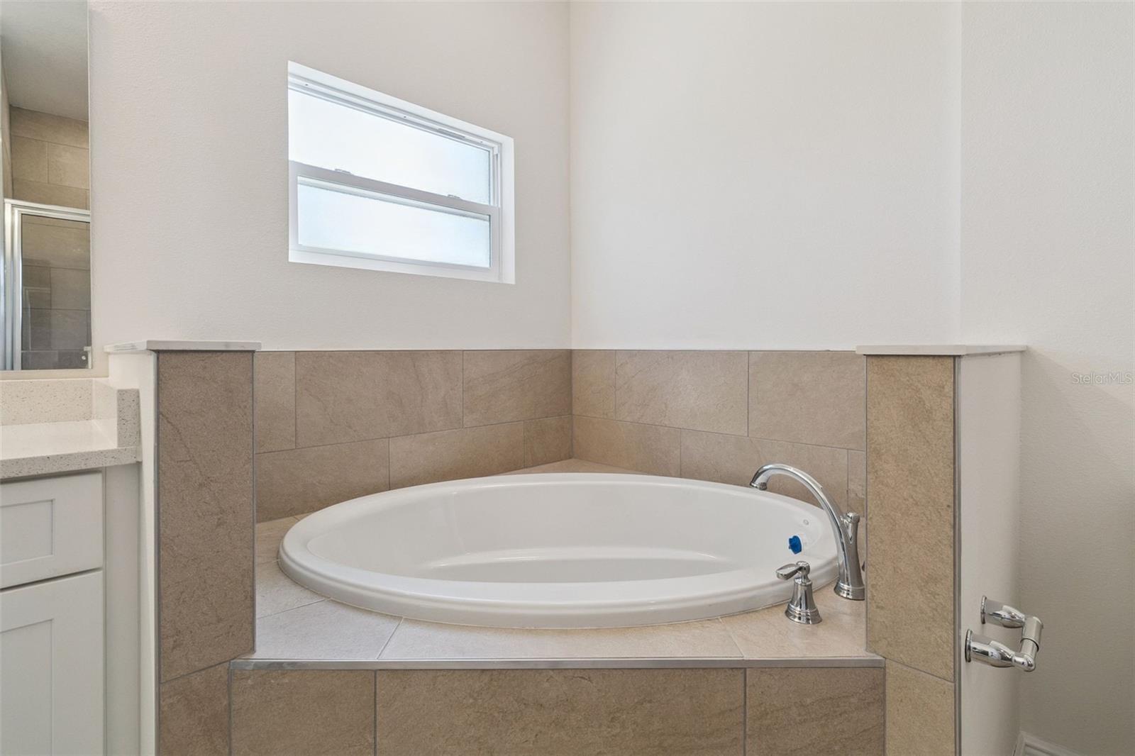 HAF HOP UNIT 2 - Residential