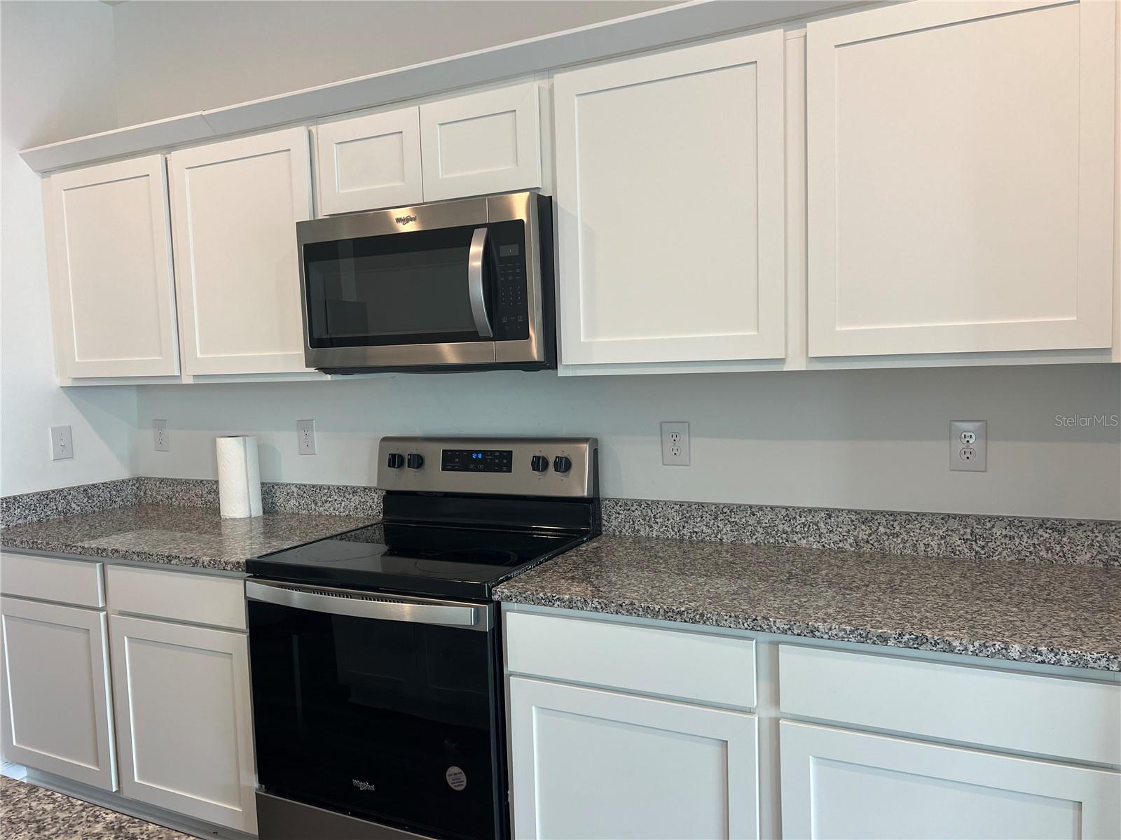 2307 HARRIS HAWK AVENUE