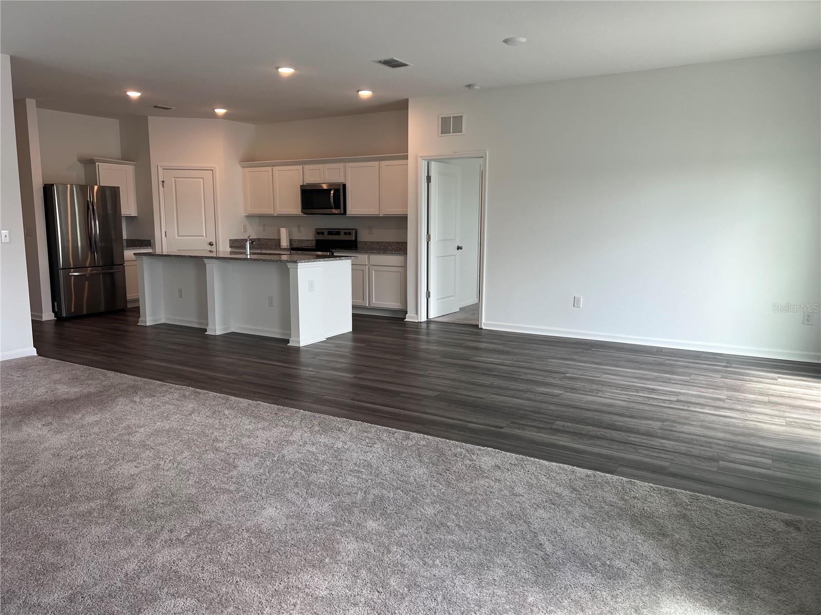 SOUTH HAVEN - Residential