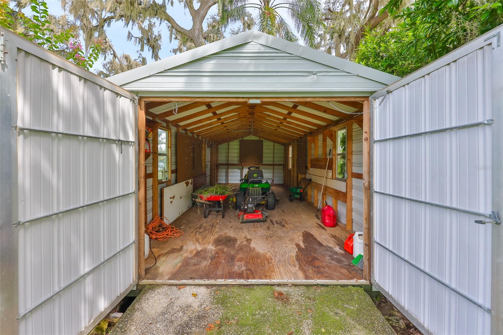 UNPLATTED - Residential