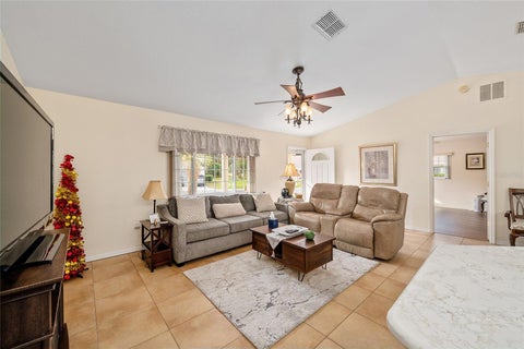 Tiny photo for 8516 SE 137th Loop, Summerfield, FL 34491 (MLS # OM733227)