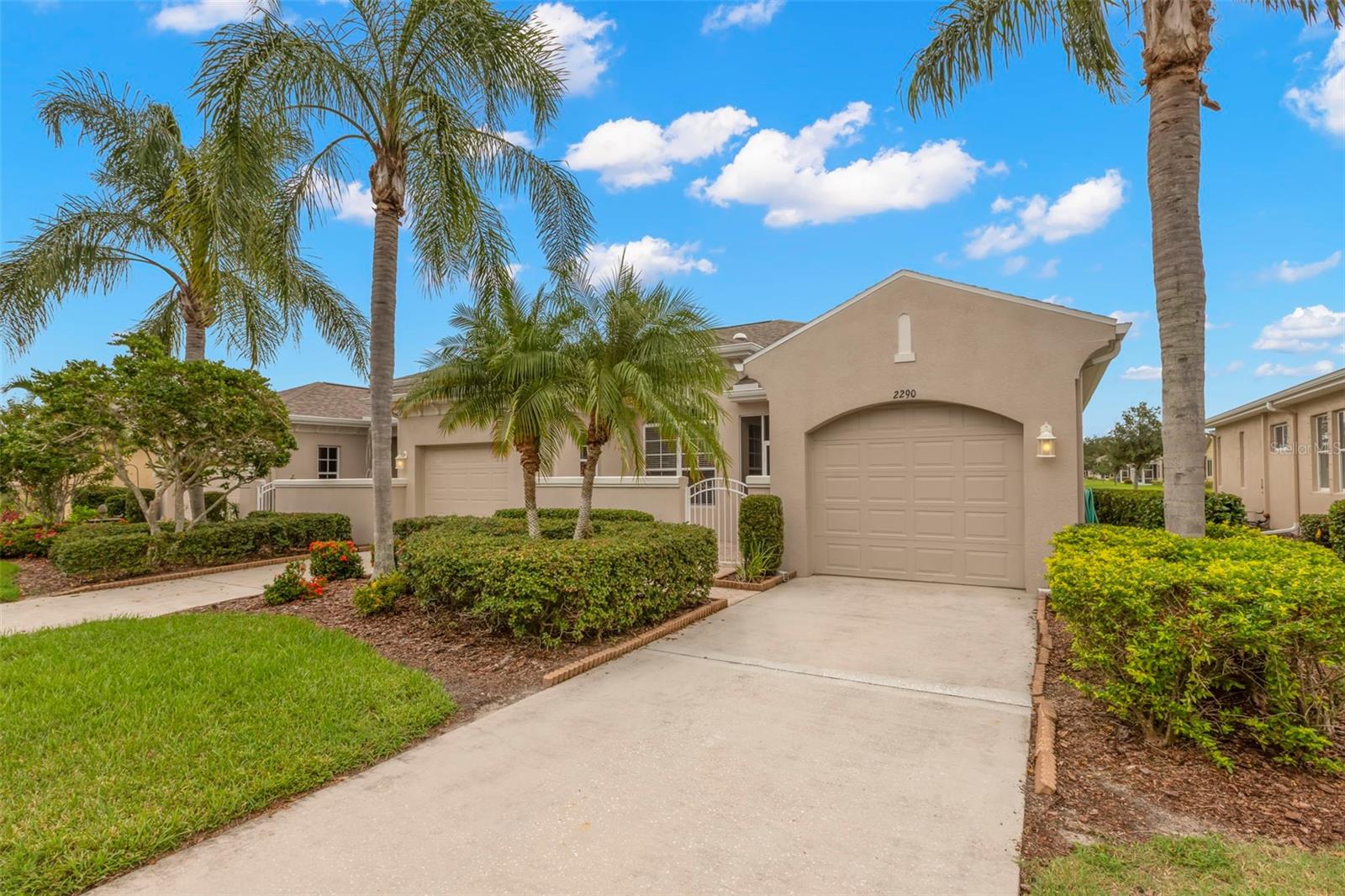 2290 SIFIELD GREENS WAY