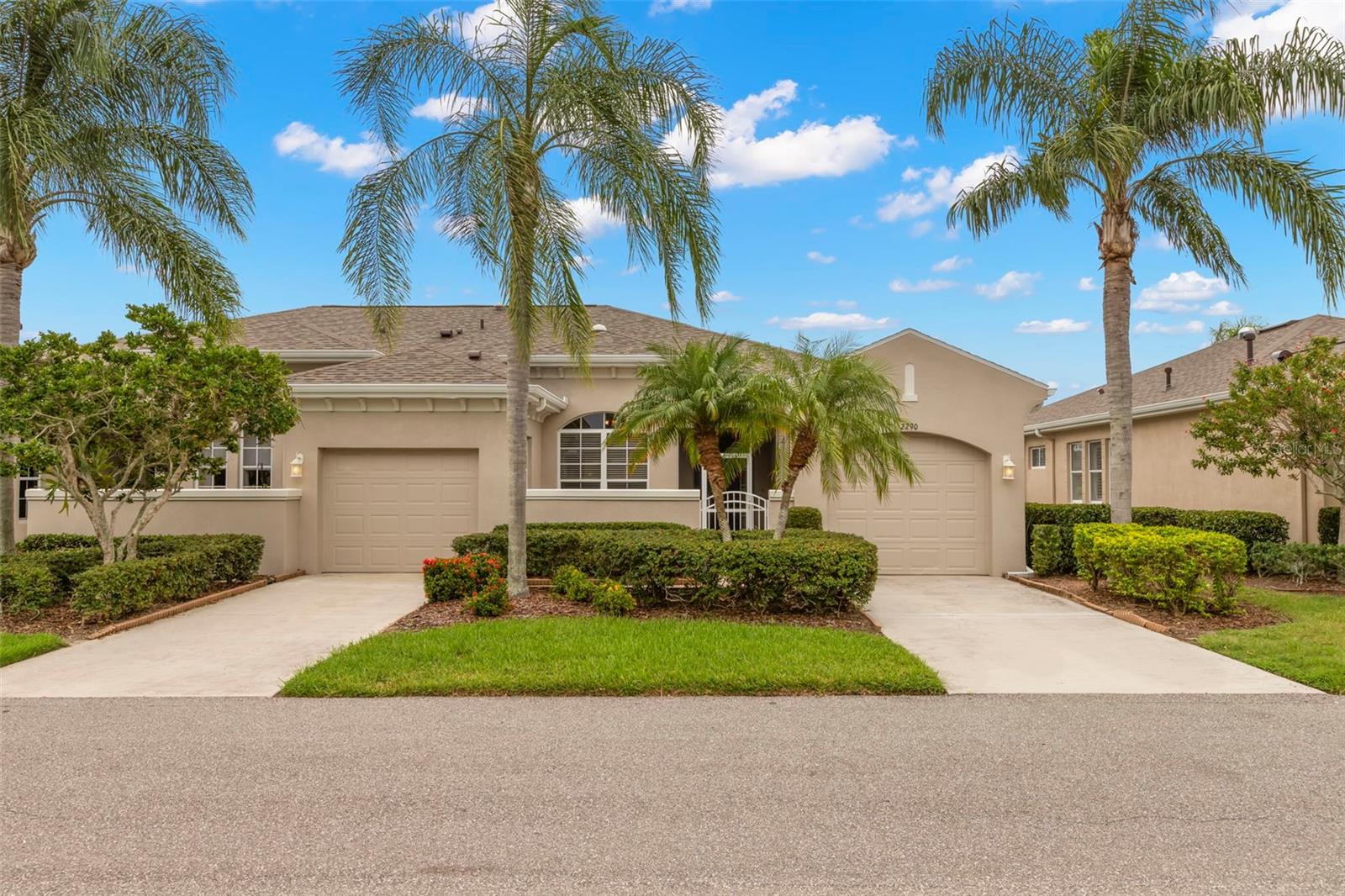 2290 SIFIELD GREENS WAY