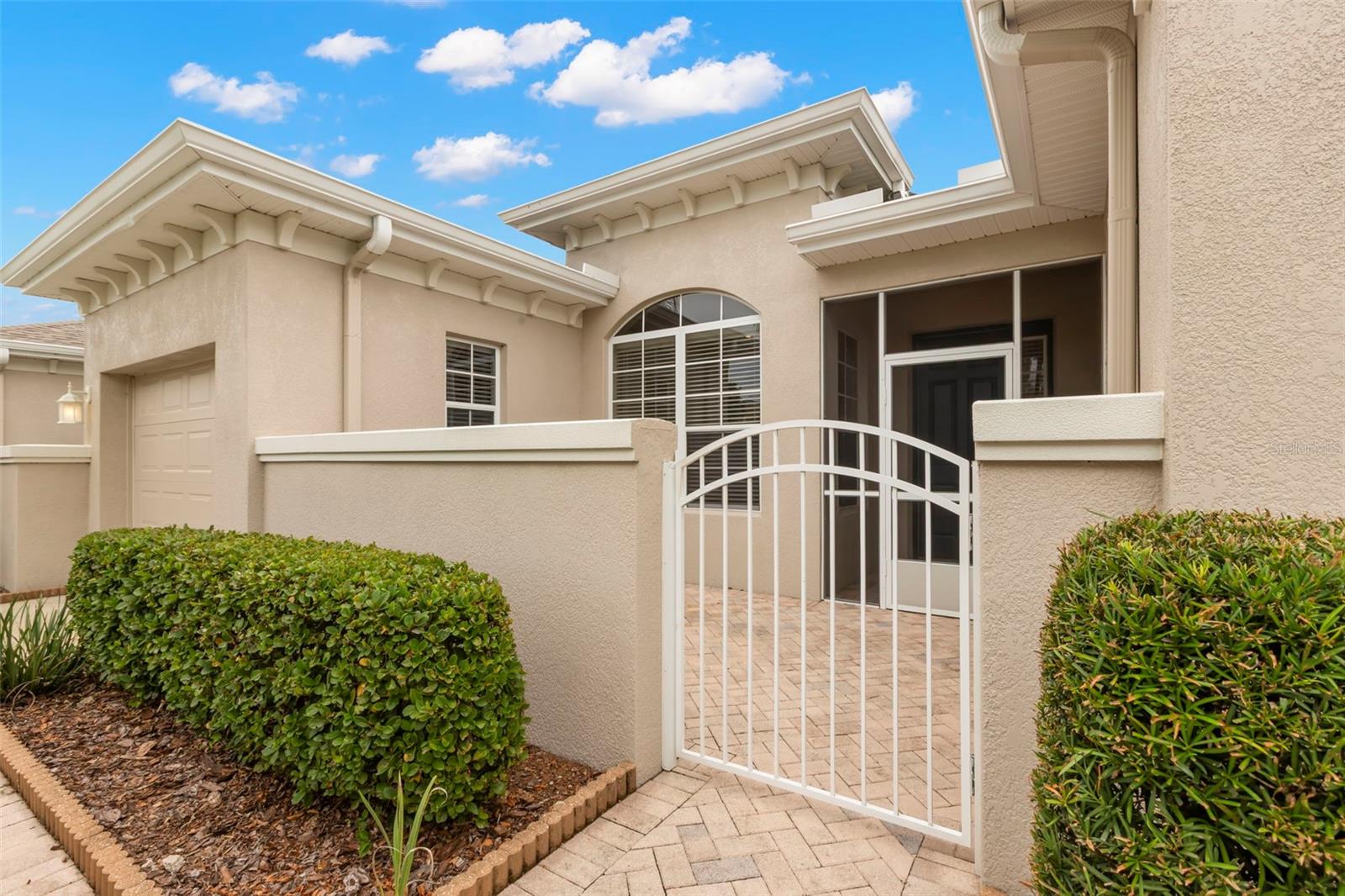 2290 SIFIELD GREENS WAY