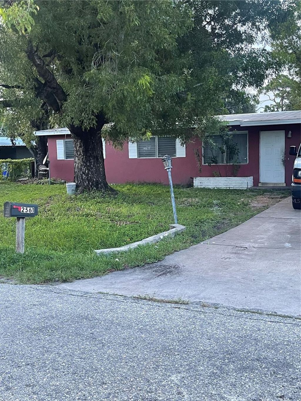 Photo of 2561 Parkway Street, Fort Myers, FL 33901 (MLS # O6343631)