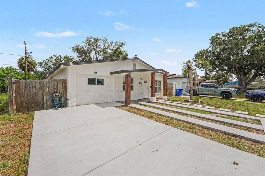 Photo of 1778 New Hampshire Avenue NE, St Petersburg, FL 33703 (MLS # TB8529429)