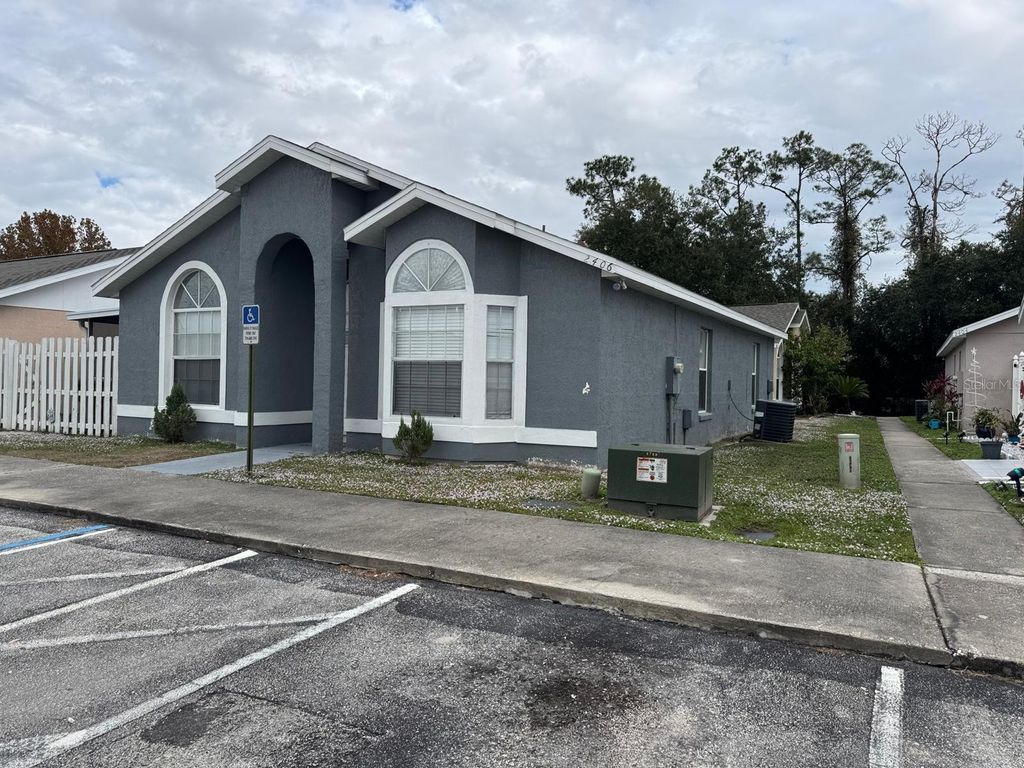 Photo of 2406 Harbor Town Drive, Kissimmee, FL 34744 (MLS # S5135189)