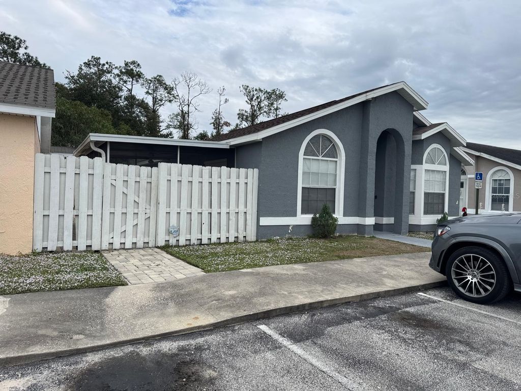 Photo of 2406 Harbor Town Drive, Kissimmee, FL 34744 (MLS # S5135189)