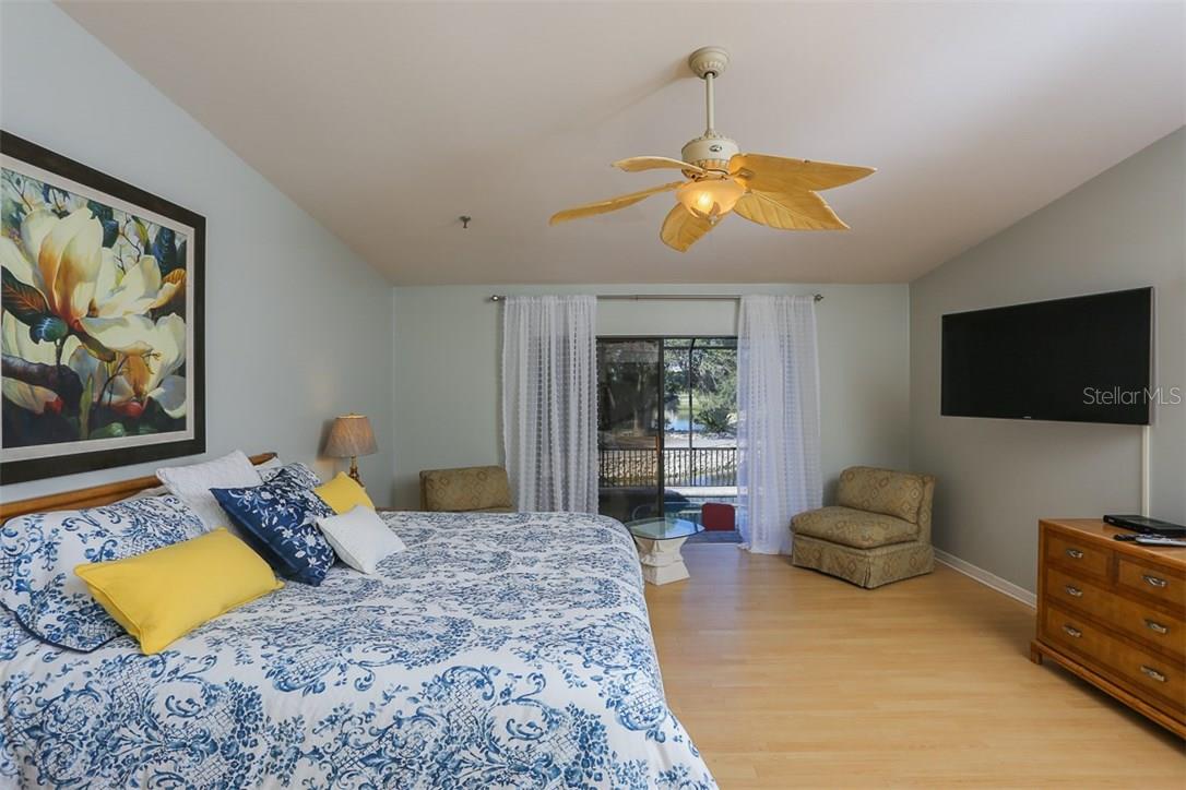 HARBOUR OAKS - Residential Lease