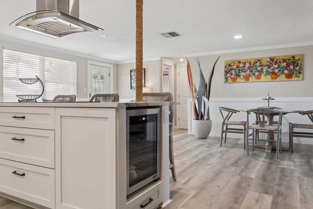 FLOR A MAR - Residential